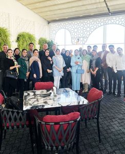 پورادارو ایرانیان